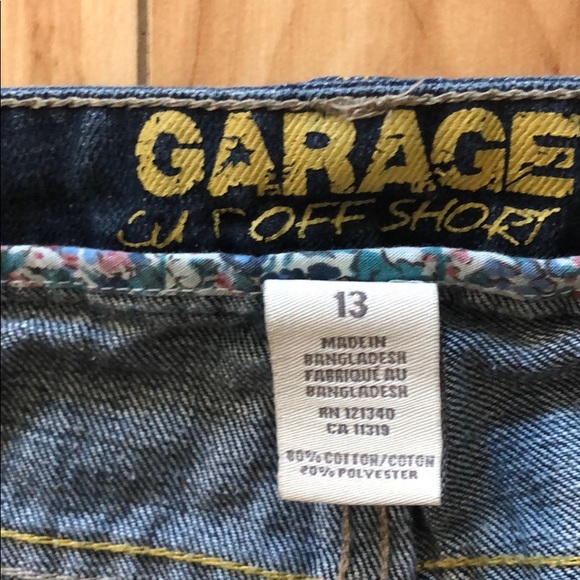 Garage distressed, cutoff, jean shorts, size 13. - Picture 2 of 8
